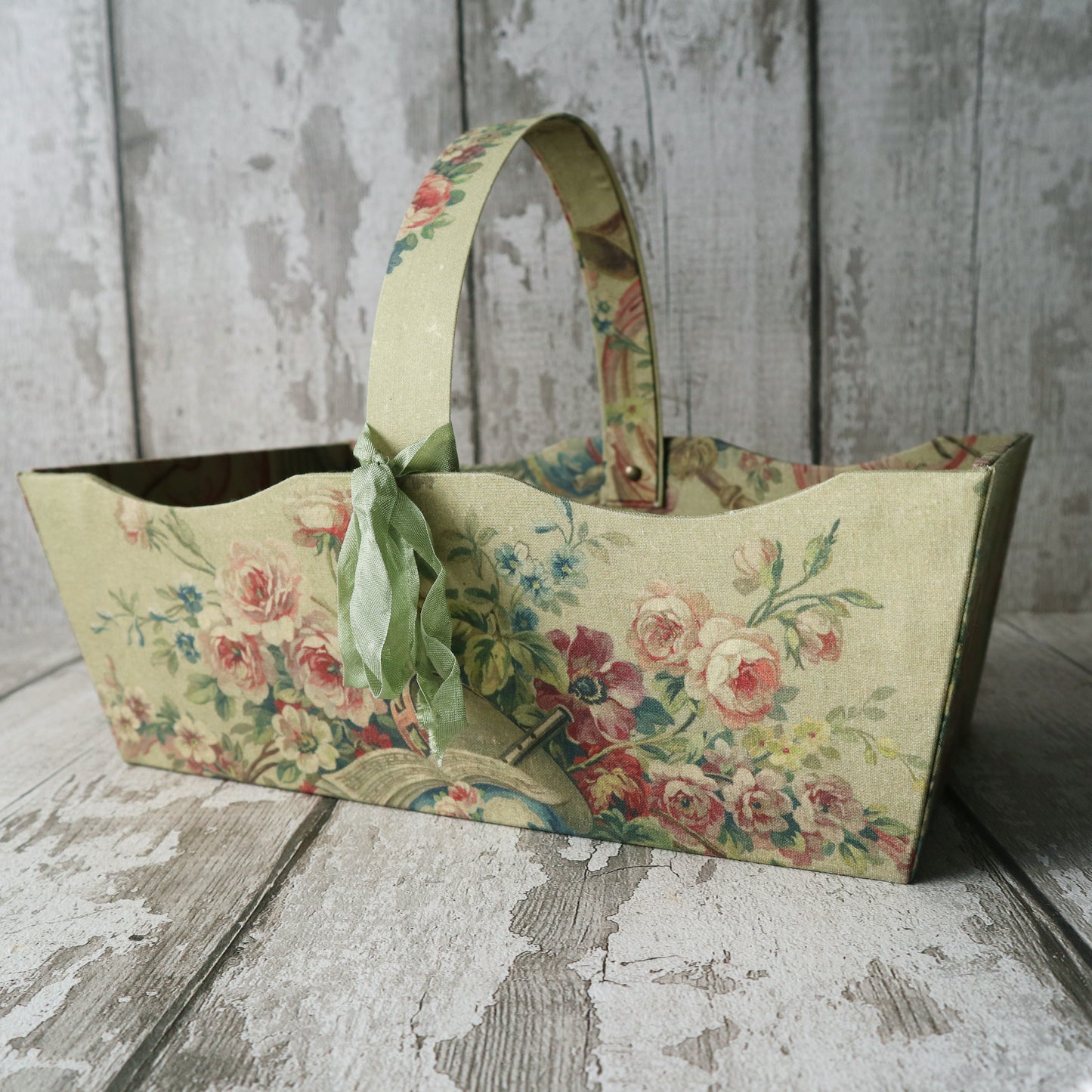 Fabric Covered Trug / Basket Cartonnage