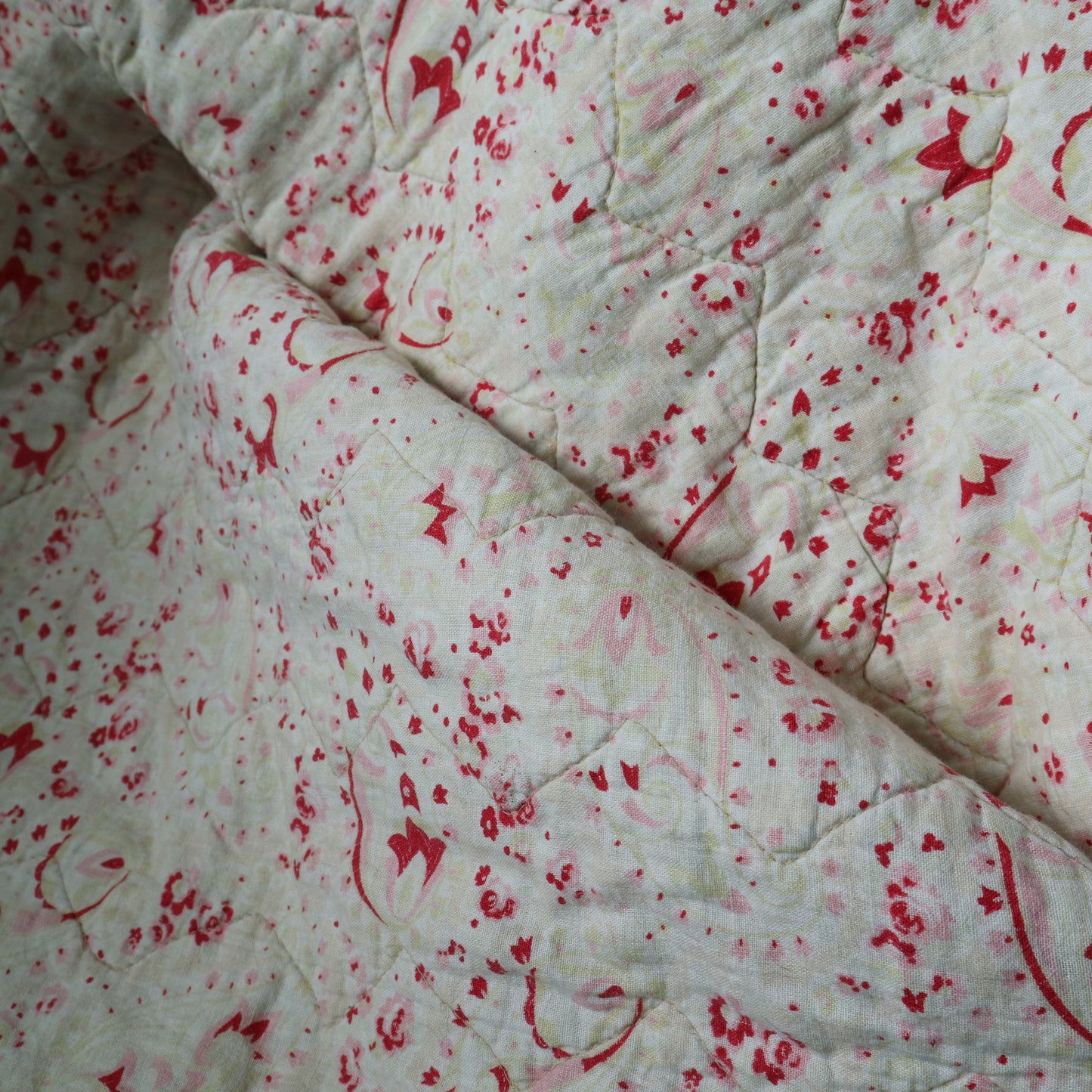 Vintage Faded Double sided/Reversible Cotton Quilt 226cm x 195cm