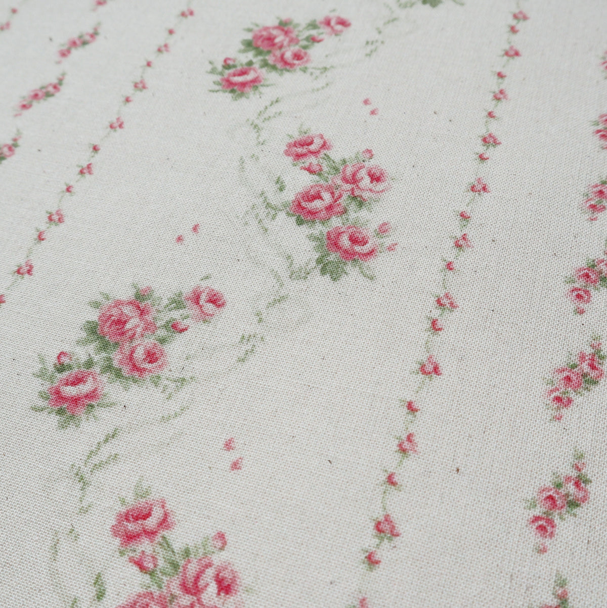 Delicate Roses Organic Cotton