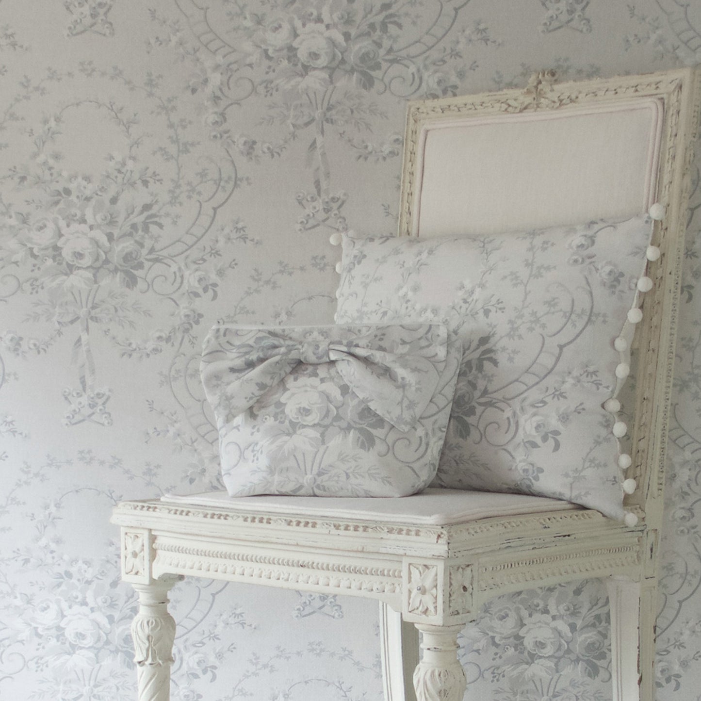 Rose Toile